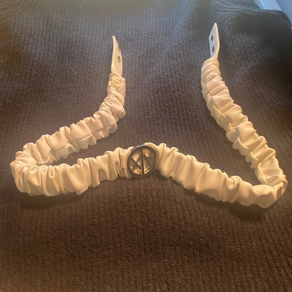 Armani Exchange AX‎ Logo Cream White Scrunchie Elastic Waist Belt Snap Closure